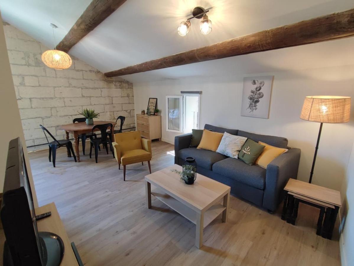 Appartement Au Calme Proche Centre Вильнёв-ле-Авиньон Экстерьер фото