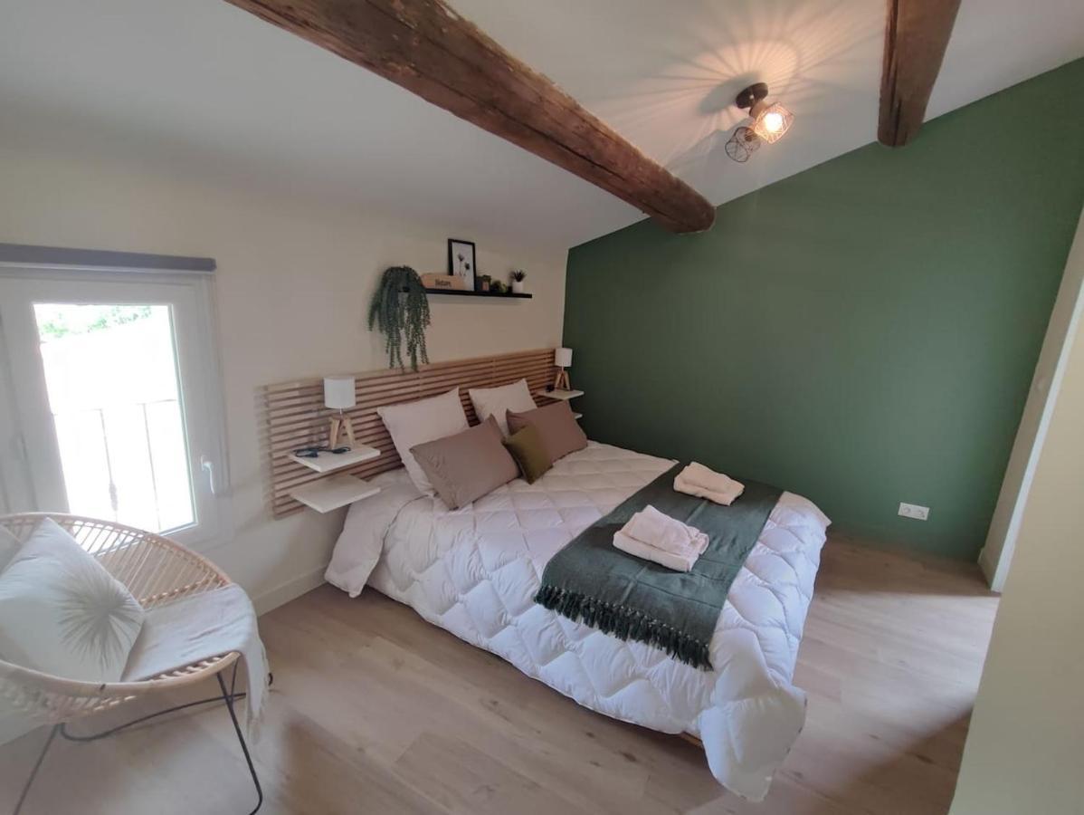 Appartement Au Calme Proche Centre Вильнёв-ле-Авиньон Экстерьер фото